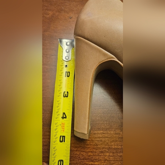 Miss Albright Specialty Anthropology Nude Natural Leather  Heels 7.5 EUC - Picture 8 of 12